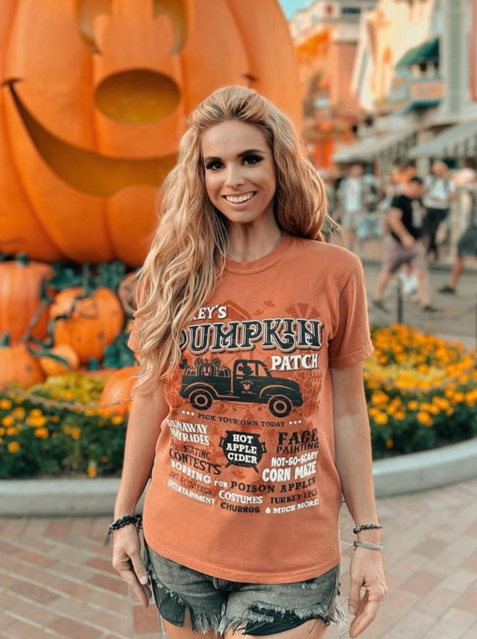 Mickey's Pumpkin Patch Tee1